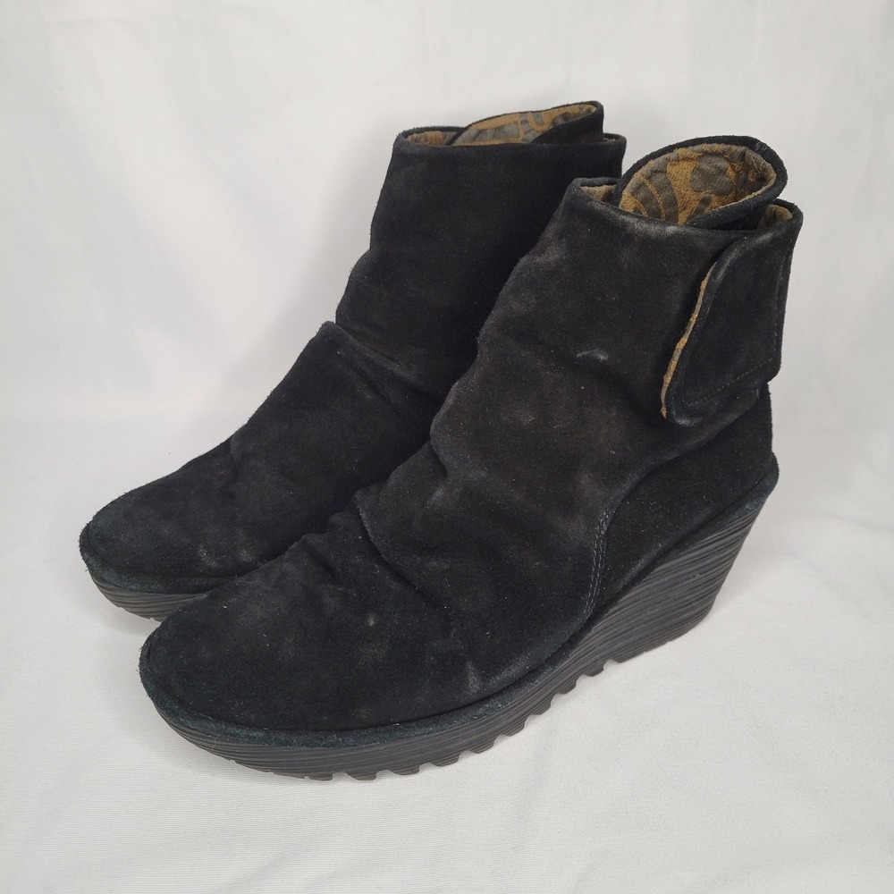 Fly London Yegi Wedge Suede Ankle‎ Booties black Size 40 US 9